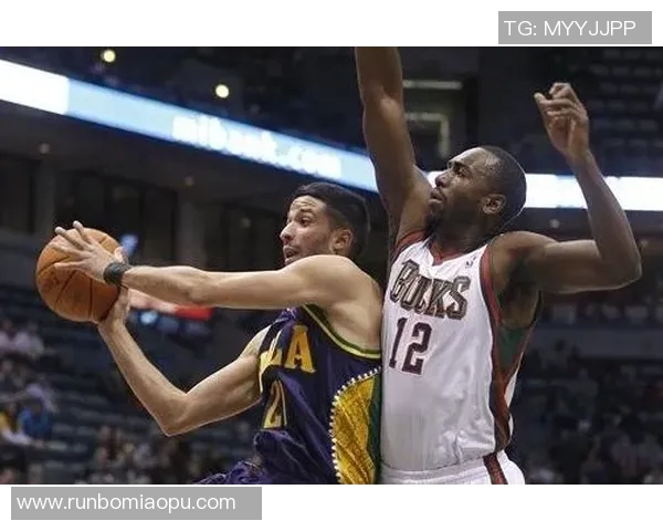 黄蜂与勇士精彩对决国语录像回放全程分析与精彩瞬间重温